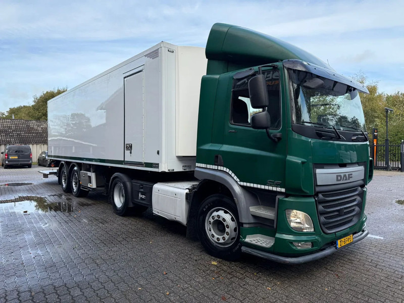 DAF CF 290 +HTF Koeloplegger TRS PTO koelmotor Dhollandia 3000KG NL466.995KM - Caminhão isotérmico: foto 2 DAF CF 290 +HTF Koeloplegger TRS PTO koelmotor Dhollandia 3000KG NL466.995KM - Caminhão isotérmico: foto 2