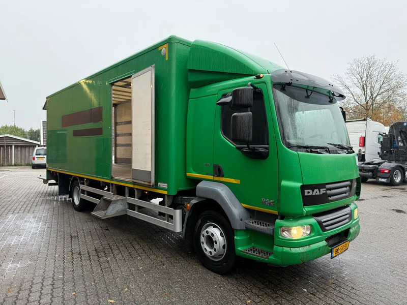 DAF LF 55.180 7.3M Koffer 1500KG LBW Zijdeur NL Truck - Caminhão furgão: foto 5 DAF LF 55.180 7.3M Koffer 1500KG LBW Zijdeur NL Truck - Caminhão furgão: foto 5