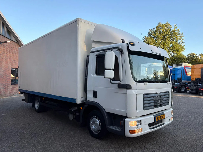 MAN TGL 8.240 Cargolift Laadklep NL Truck APK/TUV 02-2026 - Caminhão furgão: foto 2 MAN TGL 8.240 Cargolift Laadklep NL Truck APK/TUV 02-2026 - Caminhão furgão: foto 2