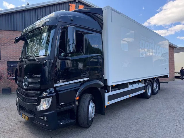 Mercedes-Benz 2748 6X2 Bigspace AHK 598.765M! 8.1M Heiwo box, Stuuras, Top condition - Caminhão furgão: foto 1 Mercedes-Benz 2748 6X2 Bigspace AHK 598.765M! 8.1M Heiwo box, Stuuras, Top condition - Caminhão furgão: foto 1