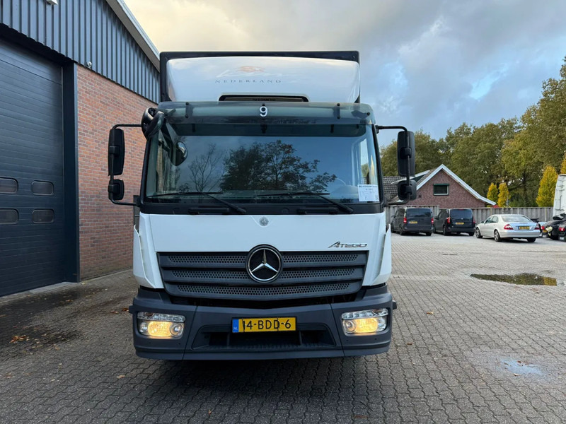 Mercedes-Benz Atego 1318 4X2 BDF Koffer Standairco 2.000KG LBW APK 07-2026 - Caminhão furgão: foto 3 Mercedes-Benz Atego 1318 4X2 BDF Koffer Standairco 2.000KG LBW APK 07-2026 - Caminhão furgão: foto 3