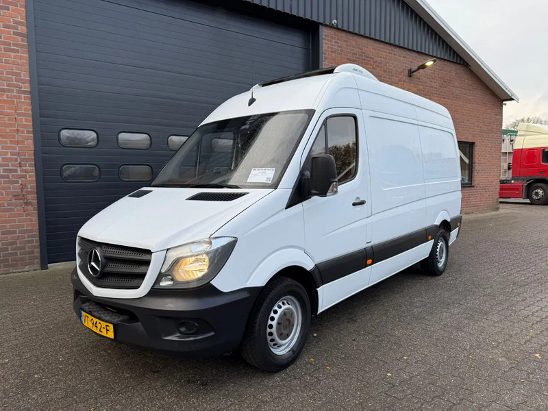 Mercedes-Benz Sprinter 314 Dual Zone Frigo -30/+30 AUT. APK/TUV 06-2026 - Carrinha frigorífica: foto 1 Mercedes-Benz Sprinter 314 Dual Zone Frigo -30/+30 AUT. APK/TUV 06-2026 - Carrinha frigorífica: foto 1