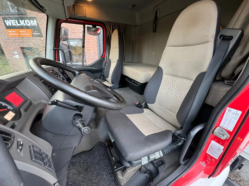 Renault Midlum 180 DXI Laadkep Airco Zijdeur 123.910KM!! Slaapcabine - Caminhão chassi: foto 5 Renault Midlum 180 DXI Laadkep Airco Zijdeur 123.910KM!! Slaapcabine - Caminhão chassi: foto 5