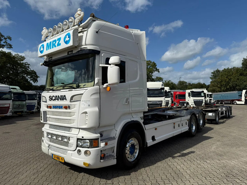 Scania R560 V8 6X2 VDL Haakarm AHK NL Truck - Caminhão polibenne: foto 1 Scania R560 V8 6X2 VDL Haakarm AHK NL Truck - Caminhão polibenne: foto 1