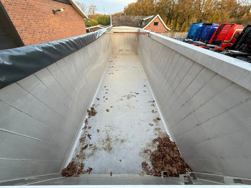 Semireboque basculante Schmitz Cargobull SCB AS-1 52m3 Agrar Liftas Klep/Deuren combi 74.597KM! Nieuwstaat: foto 6 Semireboque basculante Schmitz Cargobull SCB AS-1 52m3 Agrar Liftas Klep/Deuren combi 74.597KM! Nieuwstaat: foto 6