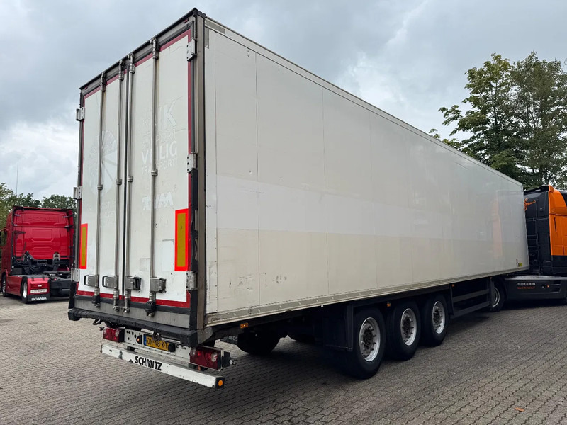 Schmitz Cargobull SKO 24 5x Meatrails Rohrbahnen Fleisch Carrier Vector 1950MT - Semireboque isotérmico: foto 2 Schmitz Cargobull SKO 24 5x Meatrails Rohrbahnen Fleisch Carrier Vector 1950MT - Semireboque isotérmico: foto 2