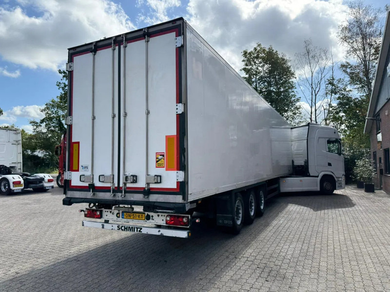 Schmitz Cargobull SKO 24 5x Meatrails Rohrbahnen Fleisch Carrier Vector 1950MT NL Trailer APK/TUV 08-2026 - Semireboque frigorífico: foto 2 Schmitz Cargobull SKO 24 5x Meatrails Rohrbahnen Fleisch Carrier Vector 1950MT NL Trailer APK/TUV 08-2026 - Semireboque frigorífico: foto 2