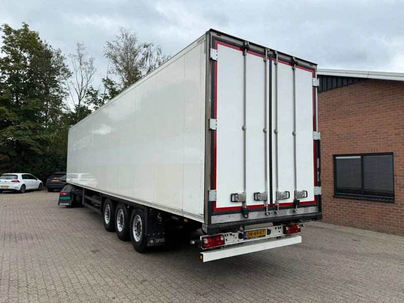 Schmitz Cargobull SKO 24 5x Meatrails Rohrbahnen Fleisch Carrier Vector 1950MT let op!! vol vleeshaken en 2 reservewielen - Semireboque isotérmico: foto 3 Schmitz Cargobull SKO 24 5x Meatrails Rohrbahnen Fleisch Carrier Vector 1950MT let op!! vol vleeshaken en 2 reservewielen - Semireboque isotérmico: foto 3