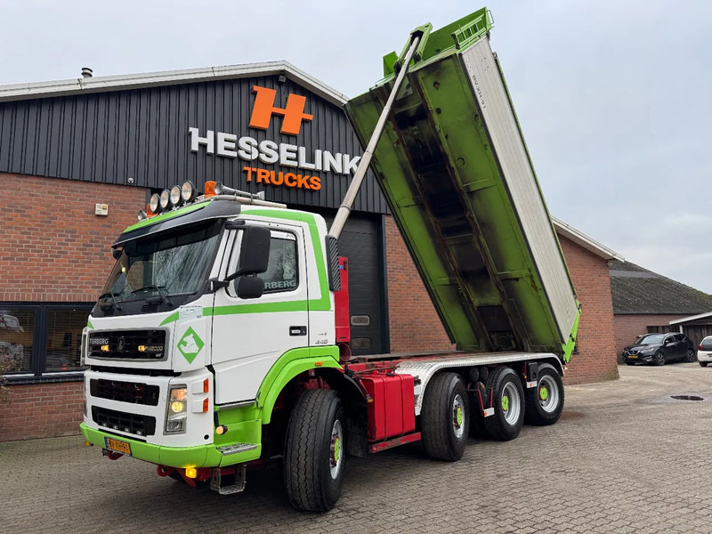 Terberg FM 2000 8X8 21m3 Isolated Hardox Manual gearbox NL truck - Caminhão basculante: foto 1 Terberg FM 2000 8X8 21m3 Isolated Hardox Manual gearbox NL truck - Caminhão basculante: foto 1