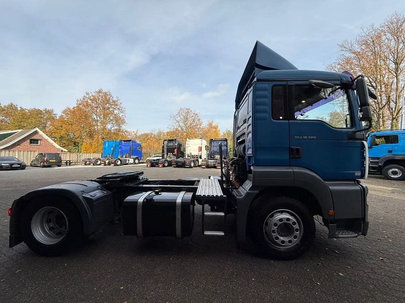 MAN TGA 18.320 Dagcabine 694.410KM NL Truck - Tractor: foto 5 MAN TGA 18.320 Dagcabine 694.410KM NL Truck - Tractor: foto 5