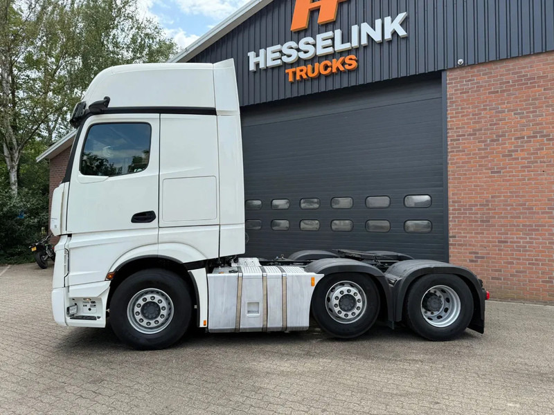 Mercedes-Benz Actros 2545 6X2 Gigaspace Standairco NL Truck 327.240KM Gestuurde voorloopas - Tractor: foto 5 Mercedes-Benz Actros 2545 6X2 Gigaspace Standairco NL Truck 327.240KM Gestuurde voorloopas - Tractor: foto 5
