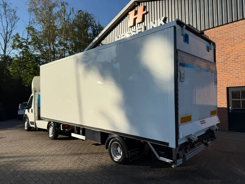 Peugeot Boxer BE Trekker 110.865KM!+ Oplegger Laadklep 1.500 KG - Tractor: foto 2 Peugeot Boxer BE Trekker 110.865KM!+ Oplegger Laadklep 1.500 KG - Tractor: foto 2