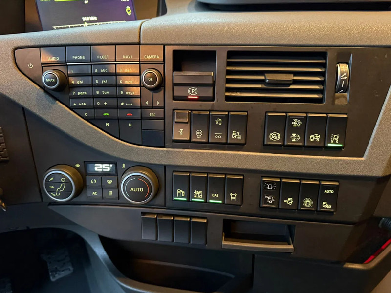 Tractor Volvo FH 460 6X2 Globetrotter XL ADR 427.228KM!! NL Truck: foto 9