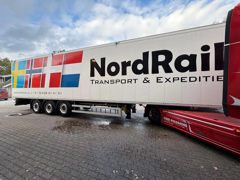 Kraker 2X K-Force 92m3 Alcoa SAF Tyrepilot Liftas 8MM Cargo Floor - Semireboque piso móvel: foto 5 Kraker 2X K-Force 92m3 Alcoa SAF Tyrepilot Liftas 8MM Cargo Floor - Semireboque piso móvel: foto 5