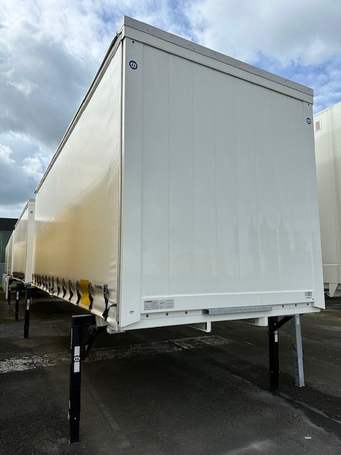 Krone BDF-System 7.450 mm lang, FABRIKNEU - Toldo carroçaria: foto 2 Krone BDF-System 7.450 mm lang, FABRIKNEU - Toldo carroçaria: foto 2
