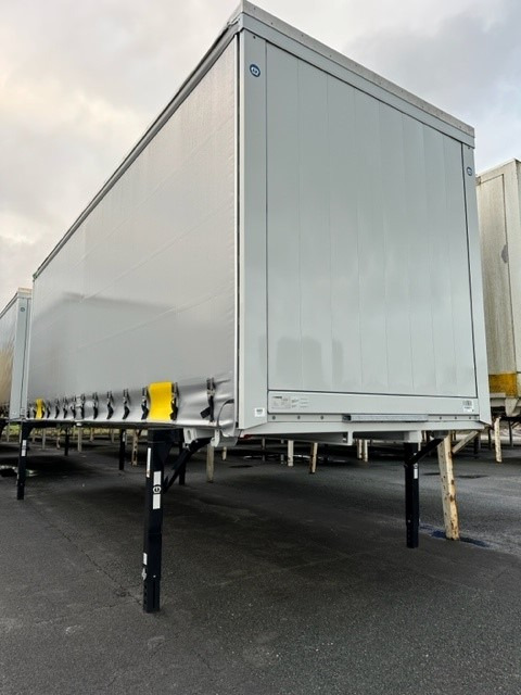 Krone BDF-System 7.450 mm lang, FABRIKNEU - Toldo carroçaria: foto 5 Krone BDF-System 7.450 mm lang, FABRIKNEU - Toldo carroçaria: foto 5