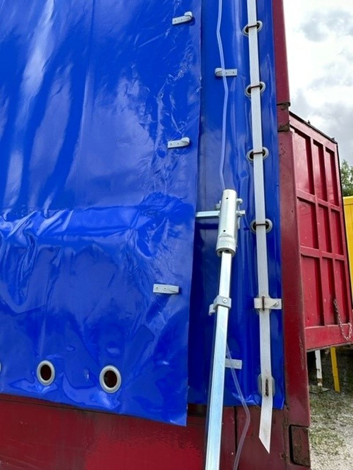 Krone BDF-System, 7.450 mm lang, neue ROLLFIXPLANE in RAL 5002 Ultramarinblau, - Toldo carroçaria: foto 3 Krone BDF-System, 7.450 mm lang, neue ROLLFIXPLANE in RAL 5002 Ultramarinblau, - Toldo carroçaria: foto 3