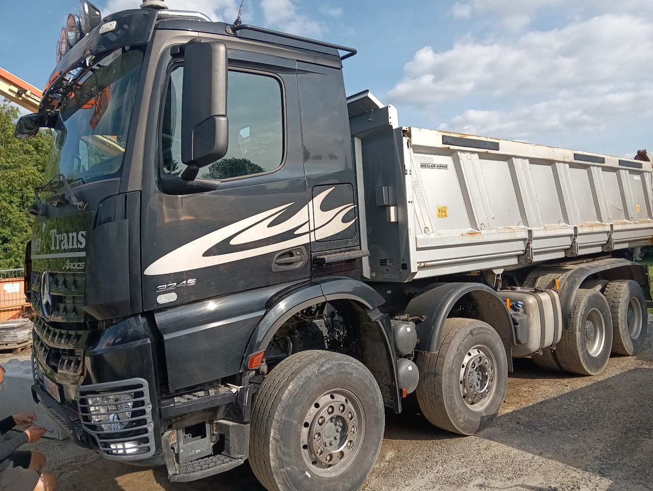 Mercedes-Benz AROCS 3246 8x4 MEILLER 3-Seiten Bordmatic SCHALT - Caminhão basculante: foto 1 Mercedes-Benz AROCS 3246 8x4 MEILLER 3-Seiten Bordmatic SCHALT - Caminhão basculante: foto 1