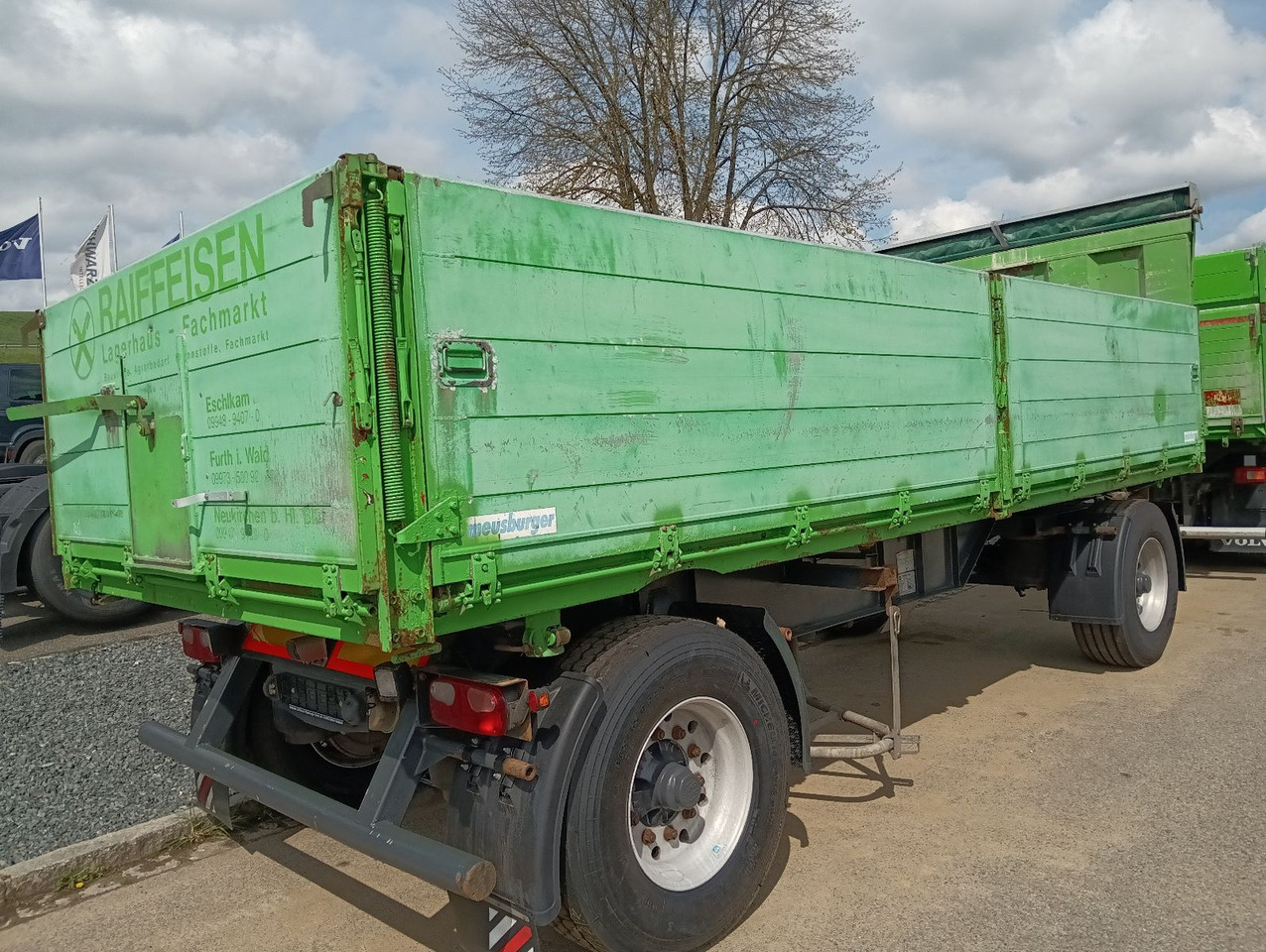 Meusburger 2-A 3-Seitenkipper 16m3 Getreide Alufelgen 4,6t - Reboque basculante: foto 4 Meusburger 2-A 3-Seitenkipper 16m3 Getreide Alufelgen 4,6t - Reboque basculante: foto 4