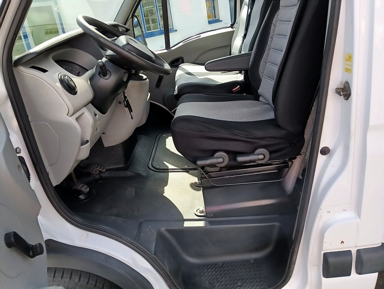 Furgão caixa aberta, Carrinha cabine dupla Renault MASTER 3,5t  AHK, TÜV/Reifen/Bremse NEU orig.64t: foto 18