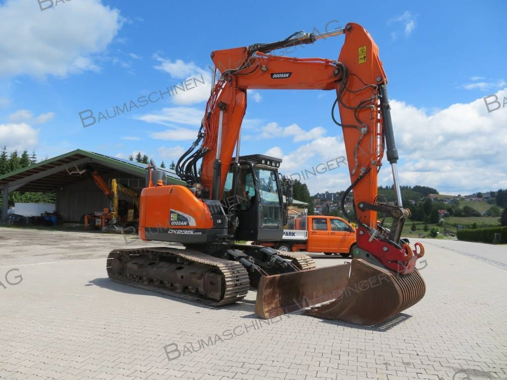 Escavadora de rastos Doosan DX 235 LCR-5: foto 21