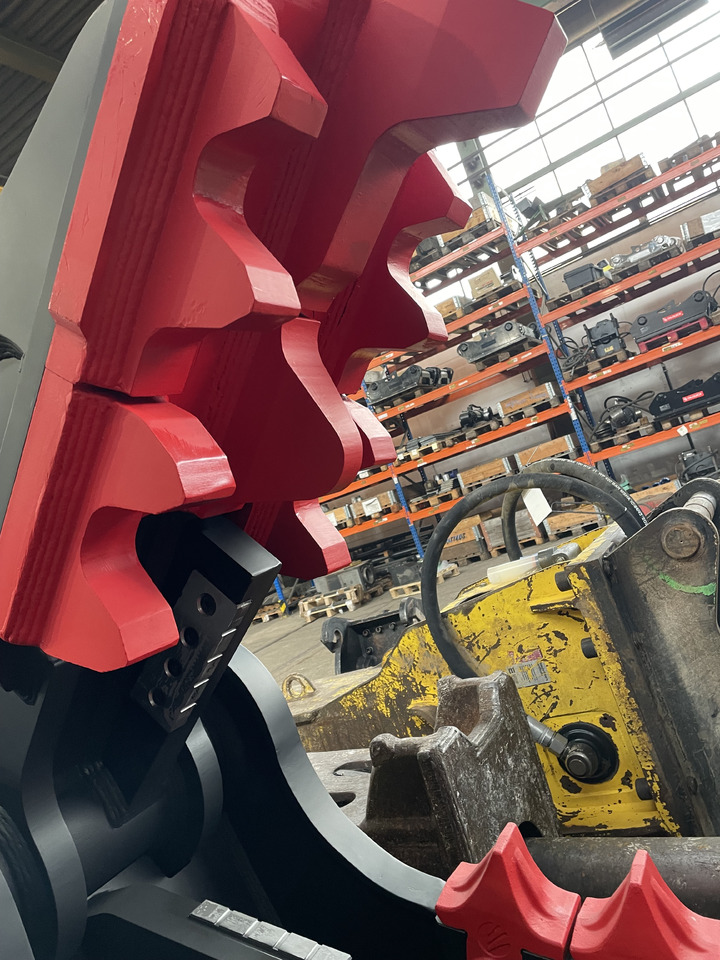 MBi RP40IT f. Bagger 35- 50to. - Tesoura de demolição de Escavadeira: foto 4 MBi RP40IT f. Bagger 35- 50to. - Tesoura de demolição de Escavadeira: foto 4