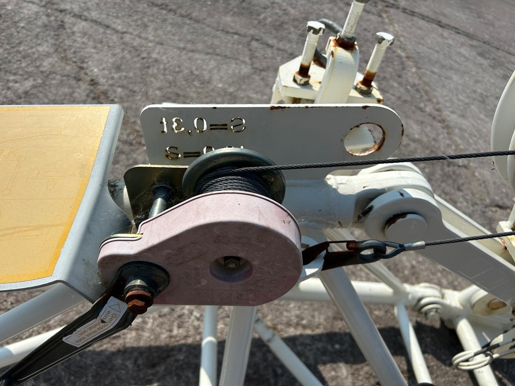 LIEBHERR Second Winch & 2.5 Meter Jib to suit LIEBHERR LTM1055-3.2 - Grua todo o terreno: foto 5 LIEBHERR Second Winch & 2.5 Meter Jib to suit LIEBHERR LTM1055-3.2 - Grua todo o terreno: foto 5