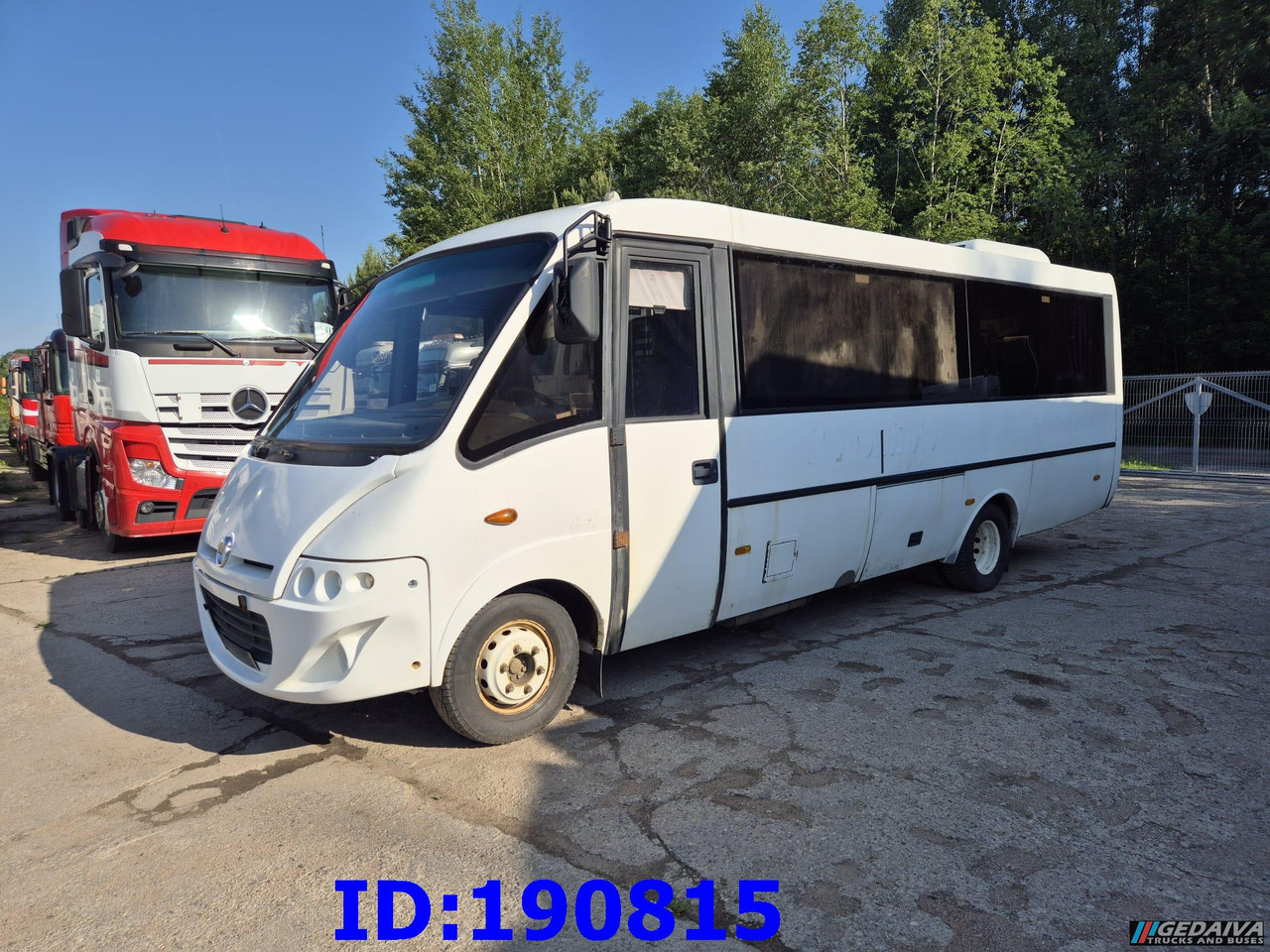 IVECO 65c18 Thesi Kapena 27place (Engine problem) - Autocarro: foto 4 IVECO 65c18 Thesi Kapena 27place (Engine problem) - Autocarro: foto 4