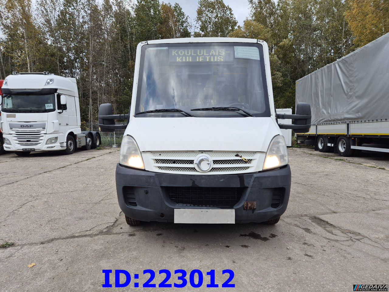 IVECO Daily 50C18 - 23-seater - Autocarro: foto 2 IVECO Daily 50C18 - 23-seater - Autocarro: foto 2