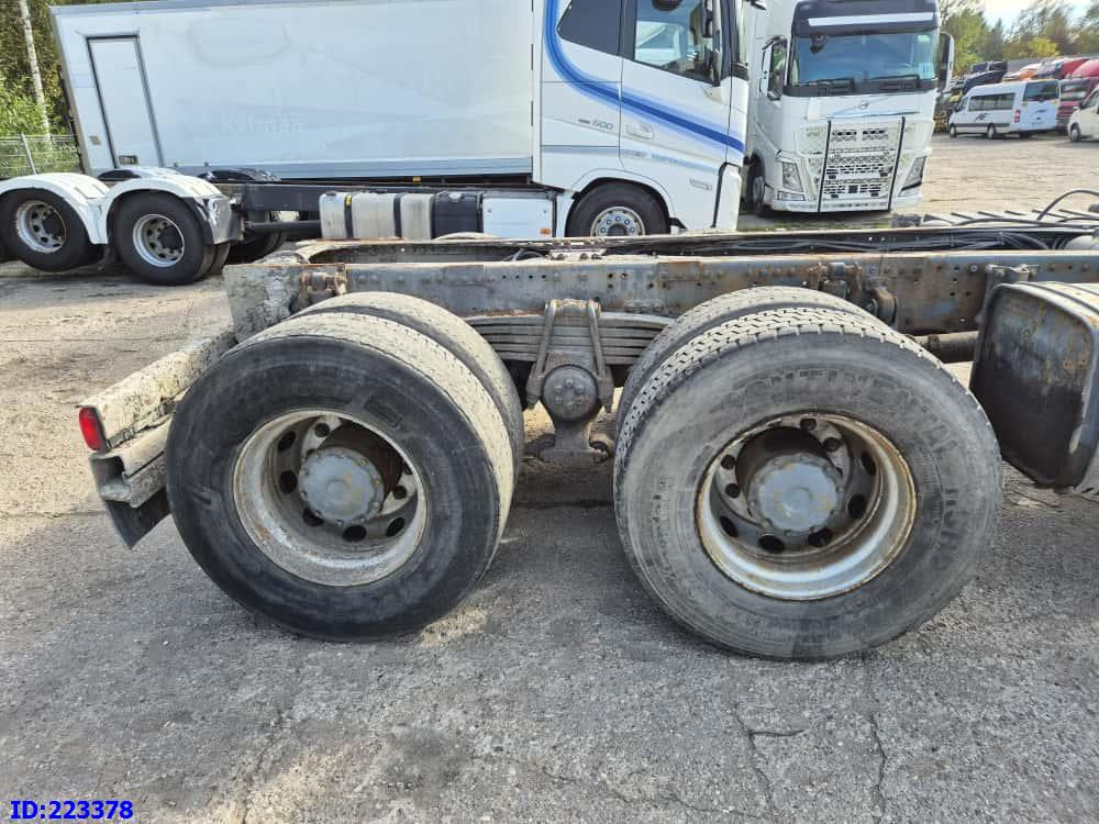 MAN TGA 35.480 8X4 - Full steel - Manual - Caminhão chassi: foto 5 MAN TGA 35.480 8X4 - Full steel - Manual - Caminhão chassi: foto 5