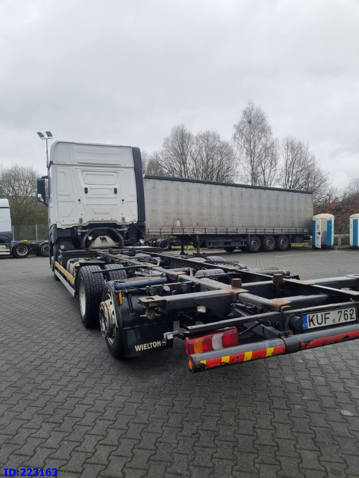 MERCEDES-BENZ Actros 2542 BDF 6x2 Euro6 - Caminhão chassi: foto 4 MERCEDES-BENZ Actros 2542 BDF 6x2 Euro6 - Caminhão chassi: foto 4