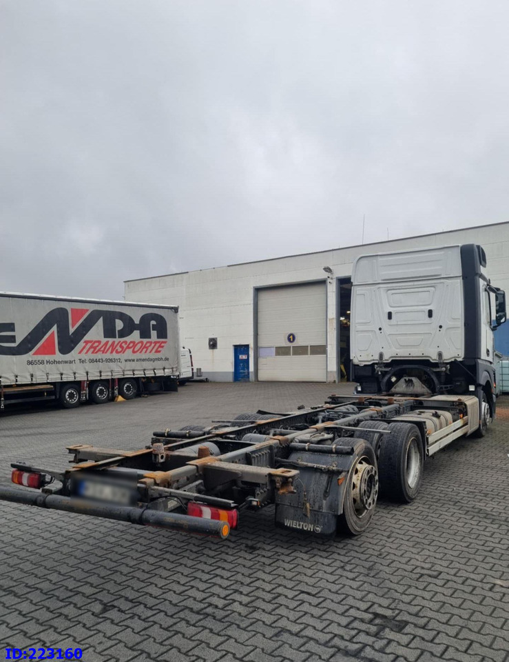 MERCEDES-BENZ Actros 2542 BDF Euro6 - Caminhão chassi: foto 4 MERCEDES-BENZ Actros 2542 BDF Euro6 - Caminhão chassi: foto 4