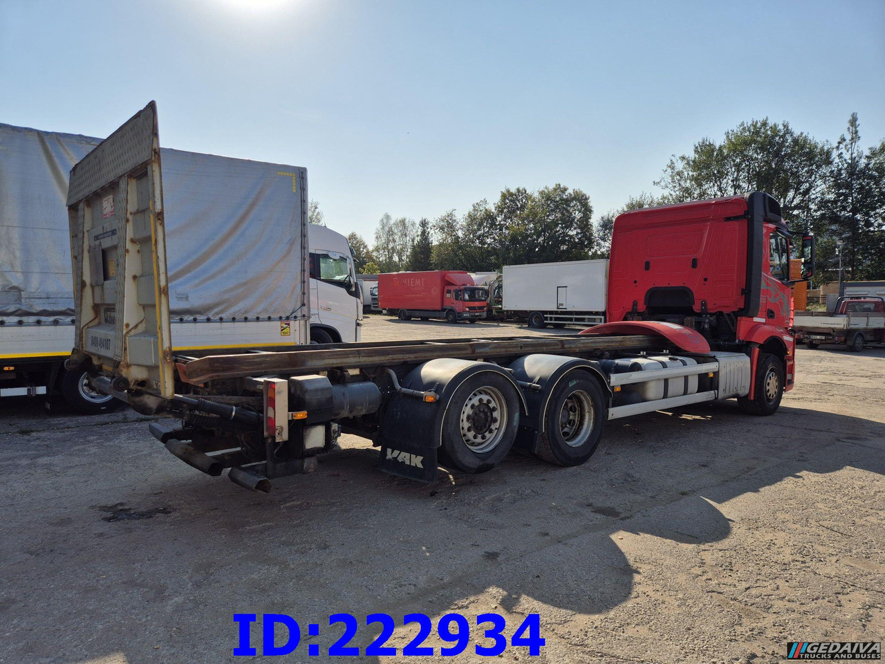 MERCEDES-BENZ Actros 2545 6x2 Euro5 - Caminhão chassi: foto 5 MERCEDES-BENZ Actros 2545 6x2 Euro5 - Caminhão chassi: foto 5