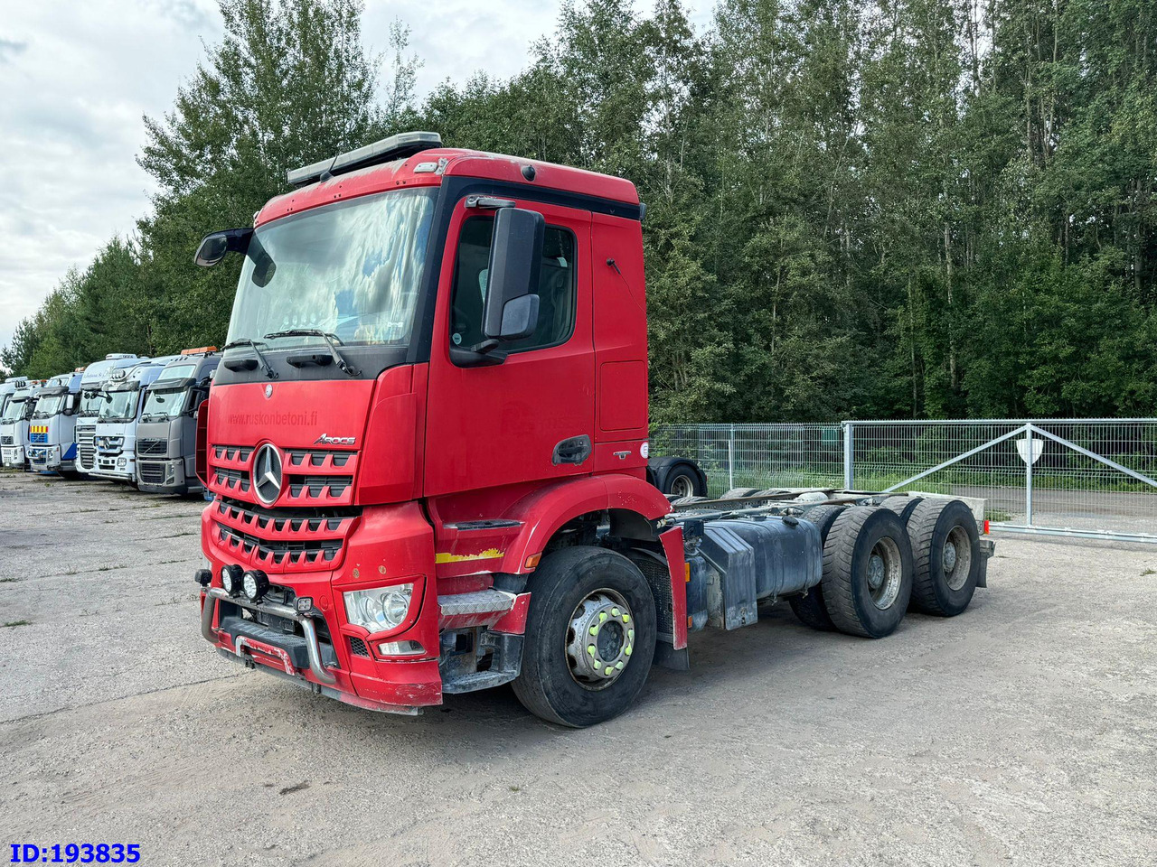 MERCEDES-BENZ Arocs 2840 6x4 Manual Euro6 - Caminhão chassi: foto 1 MERCEDES-BENZ Arocs 2840 6x4 Manual Euro6 - Caminhão chassi: foto 1