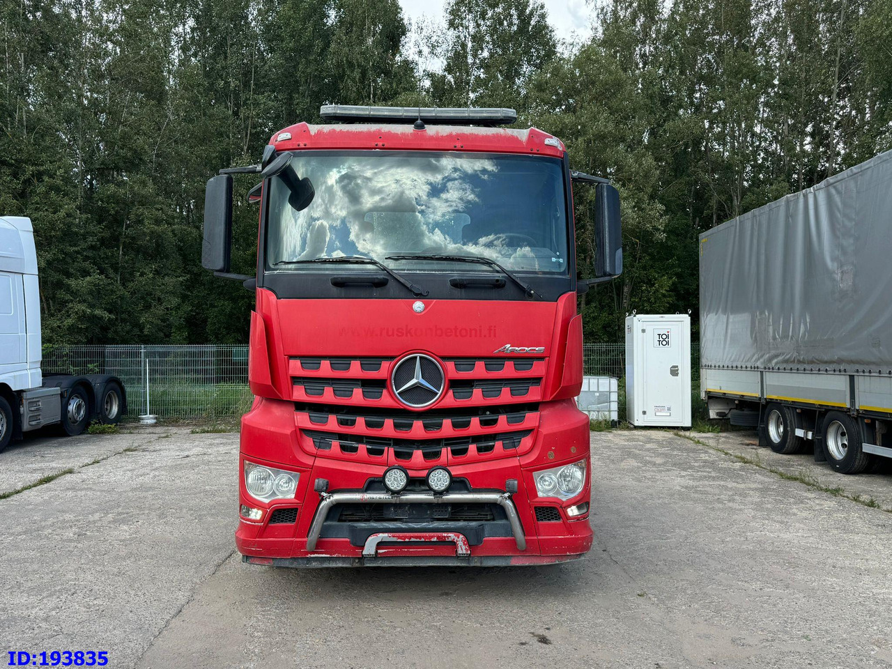 MERCEDES-BENZ Arocs 2840 6x4 Manual Euro6 - Caminhão chassi: foto 2 MERCEDES-BENZ Arocs 2840 6x4 Manual Euro6 - Caminhão chassi: foto 2