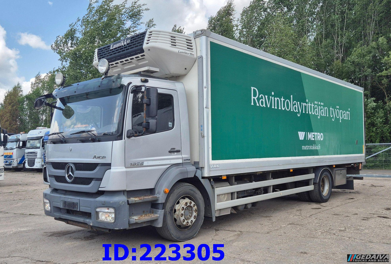 MERCEDES-BENZ Axor 1829 Euro5 Manual + Tail lift - Caminhão frigorífico: foto 1 MERCEDES-BENZ Axor 1829 Euro5 Manual + Tail lift - Caminhão frigorífico: foto 1