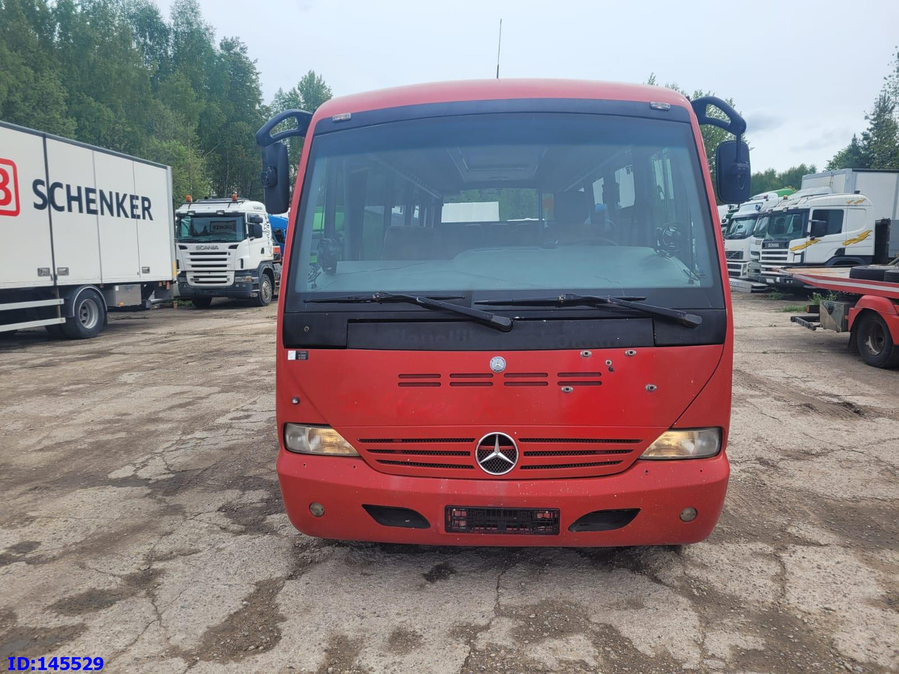 MERCEDES-BENZ Medio 26 Seat - Autocarro: foto 2 MERCEDES-BENZ Medio 26 Seat - Autocarro: foto 2