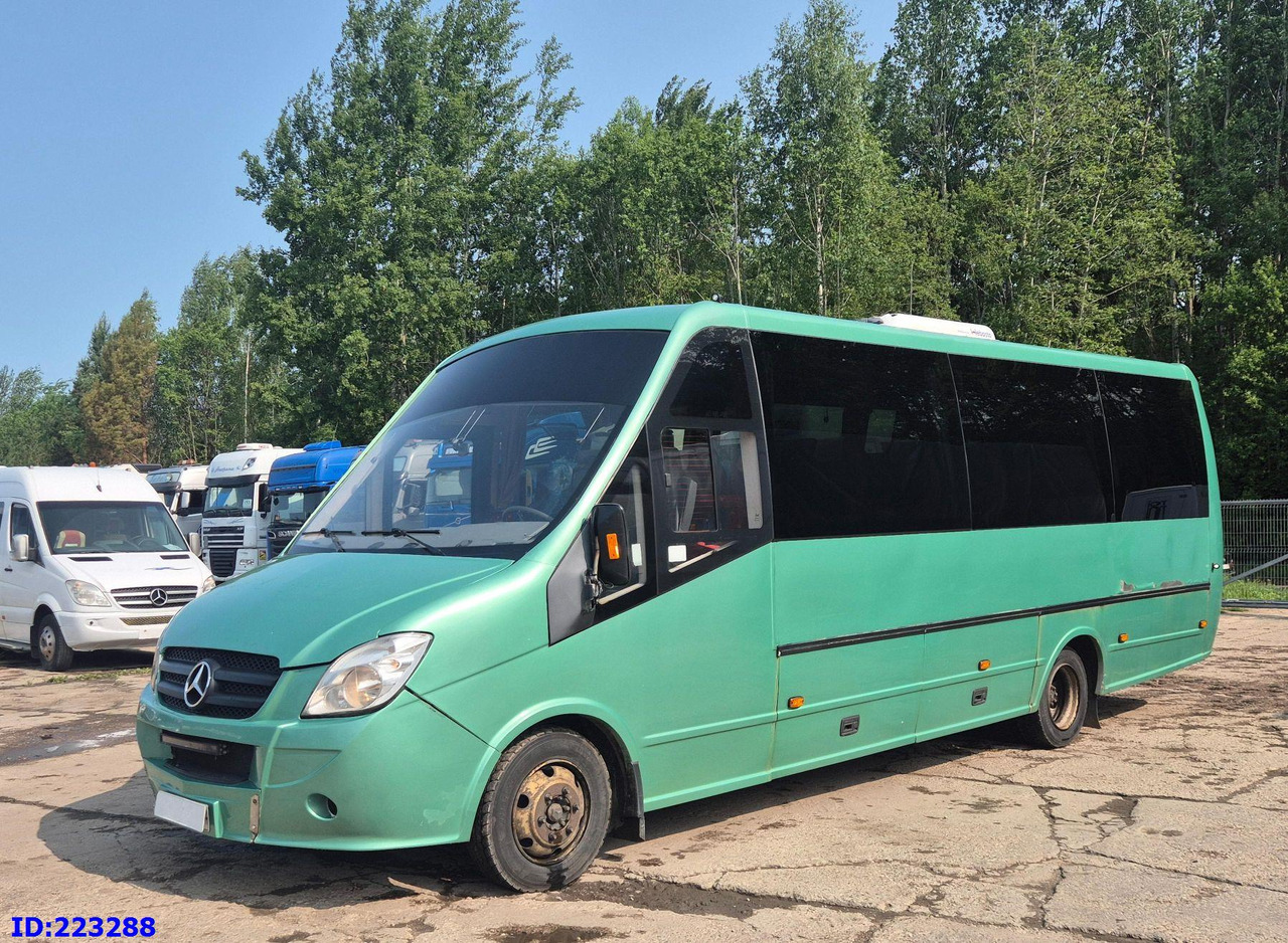 MERCEDES-BENZ Prospector Rosero Sunrider Vario 818 Euro5 - Autocarro: foto 4 MERCEDES-BENZ Prospector Rosero Sunrider Vario 818 Euro5 - Autocarro: foto 4