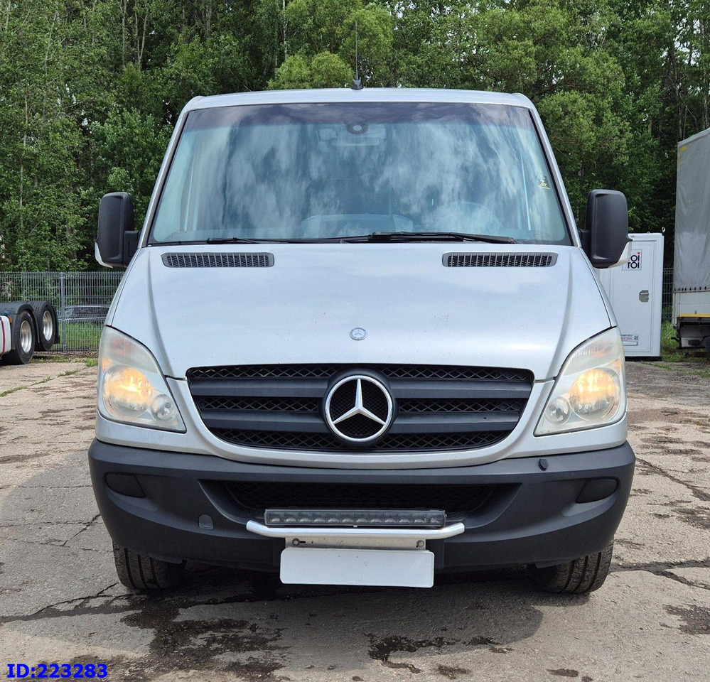 MERCEDES-BENZ Sprinter 313 - Kasten VIP -Euro5 - Autocarro: foto 2 MERCEDES-BENZ Sprinter 313 - Kasten VIP -Euro5 - Autocarro: foto 2