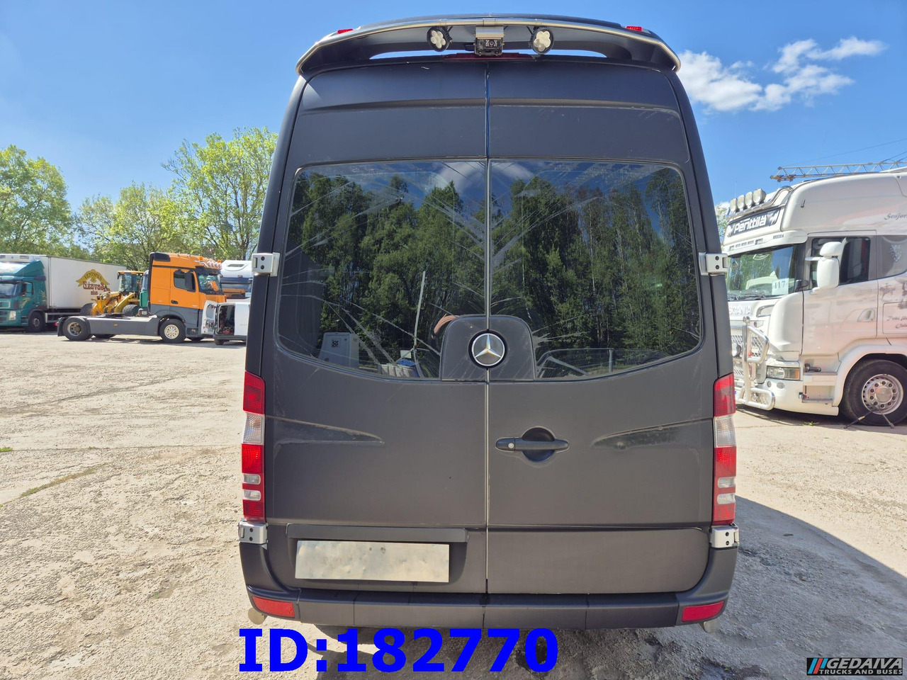 MERCEDES-BENZ Sprinter 319 VIP Euro5 - Autocarro: foto 5 MERCEDES-BENZ Sprinter 319 VIP Euro5 - Autocarro: foto 5