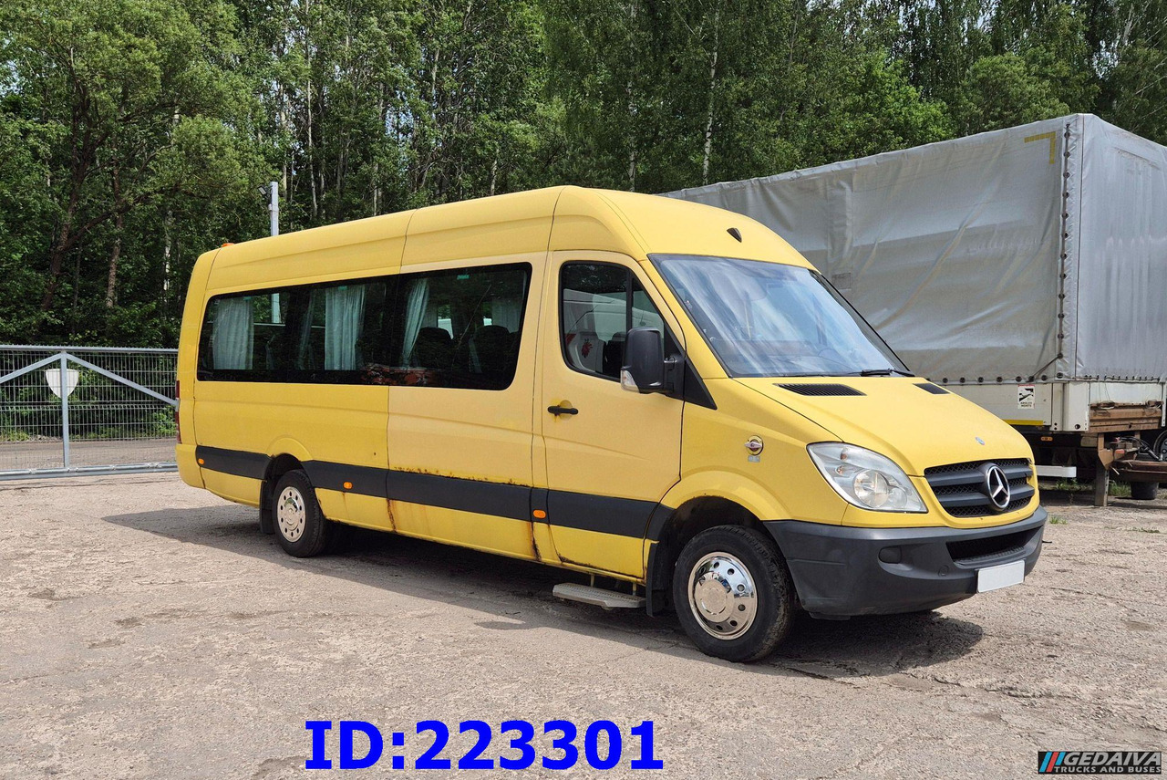 MERCEDES-BENZ Sprinter 515 TRANSFER 23 PLACES - Autocarro: foto 4 MERCEDES-BENZ Sprinter 515 TRANSFER 23 PLACES - Autocarro: foto 4