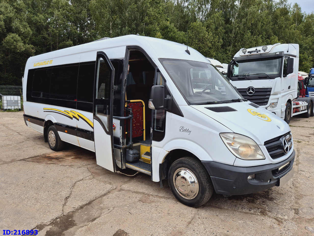 MERCEDES-BENZ Sprinter 516 - Euro5 - 23-seater - Autocarro: foto 4 MERCEDES-BENZ Sprinter 516 - Euro5 - 23-seater - Autocarro: foto 4