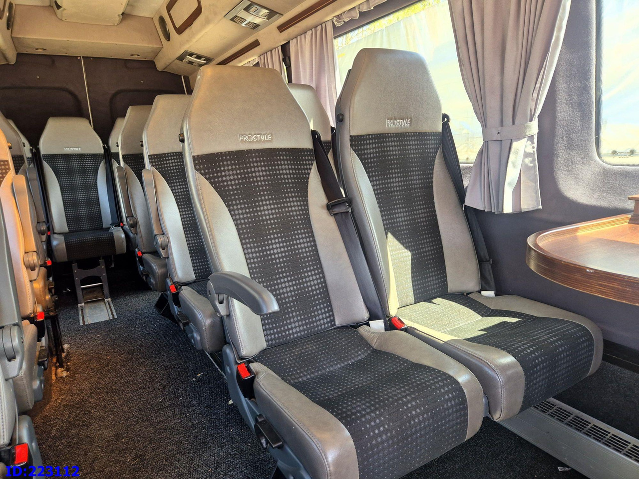 Micro-ônibus, Furgão de passageiros MERCEDES-BENZ Sprinter 516 - Prostyle VIP - 18-Place: foto 15