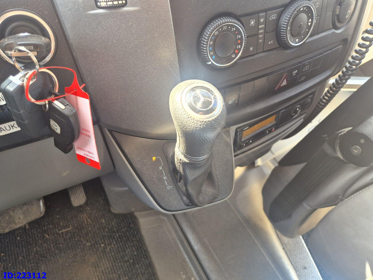 Micro-ônibus, Furgão de passageiros MERCEDES-BENZ Sprinter 516 - Prostyle VIP - 18-Place: foto 11