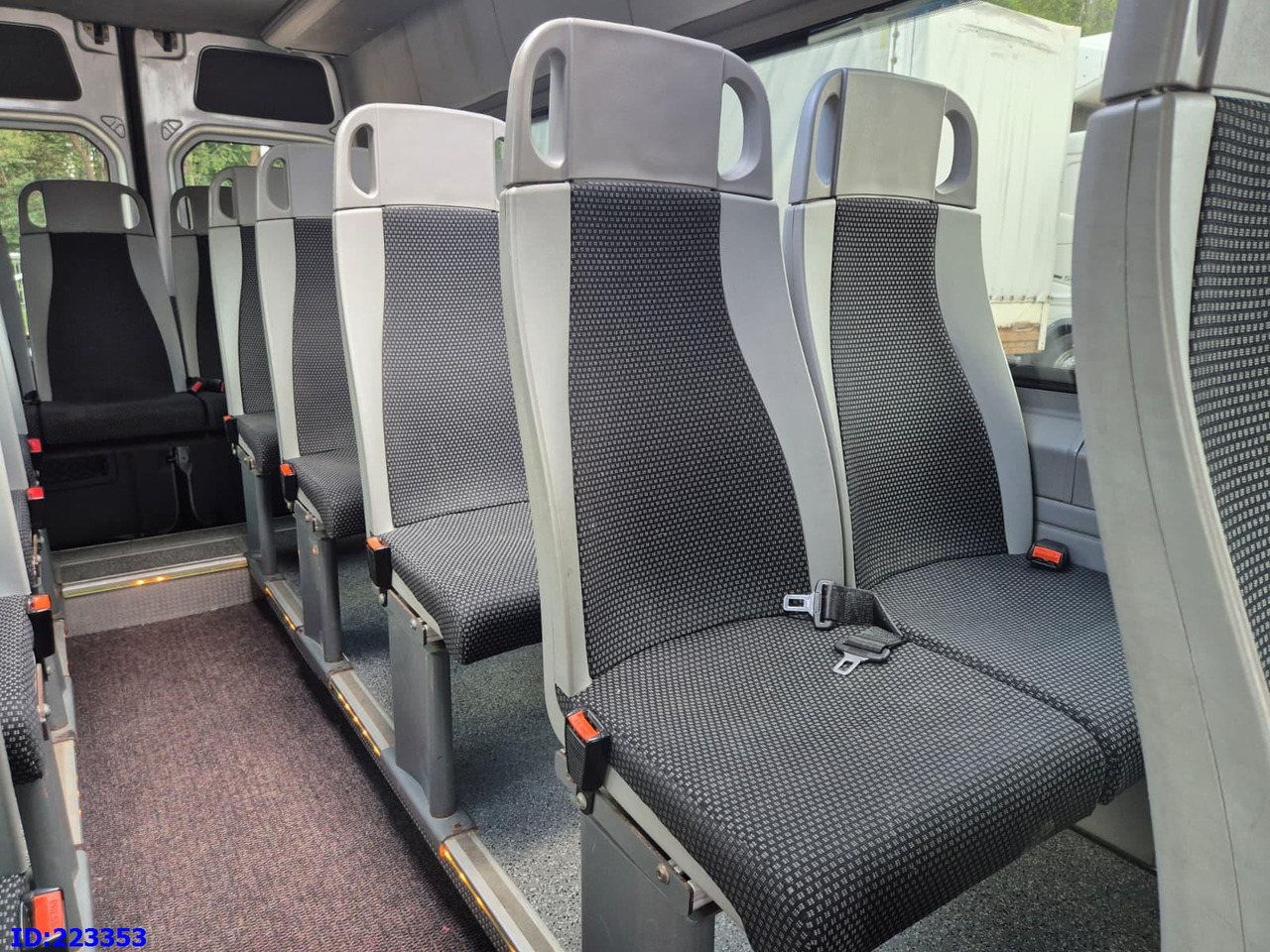 Micro-ônibus, Furgão de passageiros MERCEDES-BENZ Sprinter 518 - 23 Seater: foto 15