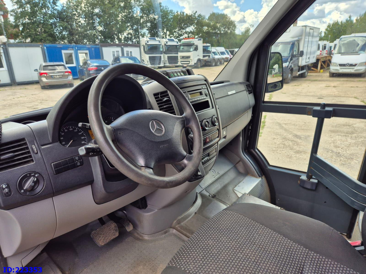 Micro-ônibus, Furgão de passageiros MERCEDES-BENZ Sprinter 518 - 23 Seater: foto 7