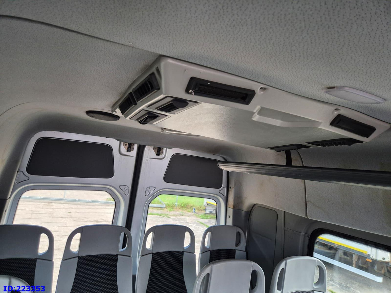 Micro-ônibus, Furgão de passageiros MERCEDES-BENZ Sprinter 518 - 23 Seater: foto 17