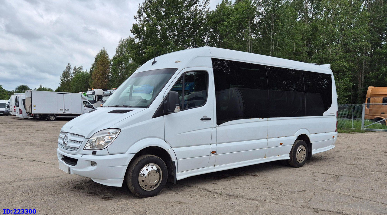 MERCEDES-BENZ Sprinter 518 VIP - 17 Seater - Autocarro: foto 1 MERCEDES-BENZ Sprinter 518 VIP - 17 Seater - Autocarro: foto 1
