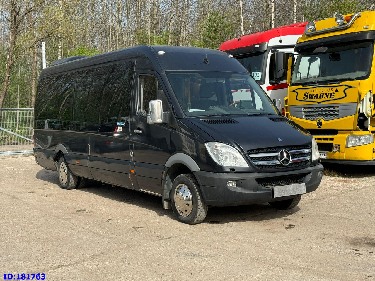 MERCEDES-BENZ Sprinter 518 - VIP - 17 Seater - Autocarro: foto 4 MERCEDES-BENZ Sprinter 518 - VIP - 17 Seater - Autocarro: foto 4
