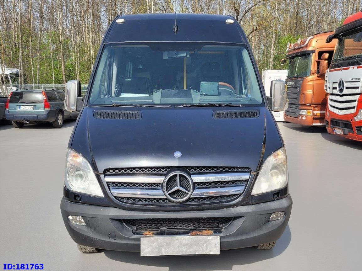 MERCEDES-BENZ Sprinter 518 - VIP - 17 Seater - Autocarro: foto 2 MERCEDES-BENZ Sprinter 518 - VIP - 17 Seater - Autocarro: foto 2